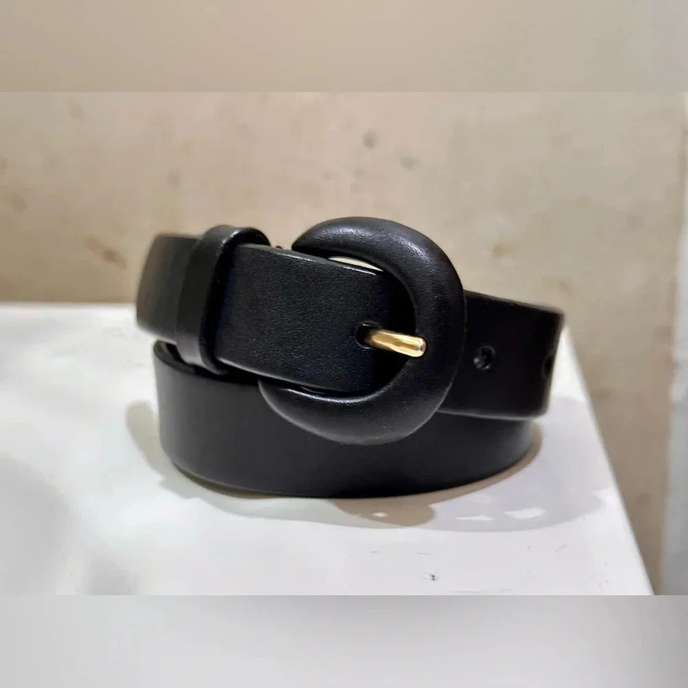 Charter Club — Black Leather Belt